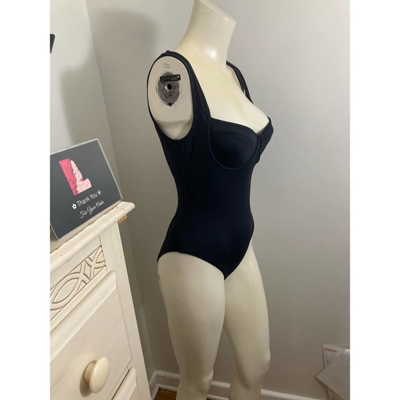 Skims Shaping swimwear underwire one piece xxs built in bra black onyx swim suit - Picture 4 of 9
